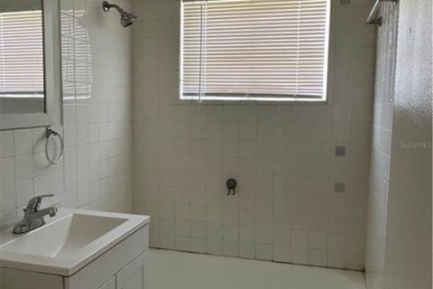 House in Sanford, Florida 2 bedrooms, 107.3 sq.m. № 1602531 - photo 9