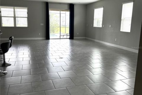 Casa en venta en Davenport, Florida, 4 dormitorios, 215.81 m2 № 2108541 - foto 15