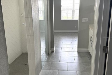 Casa en venta en Davenport, Florida, 4 dormitorios, 215.81 m2 № 2108541 - foto 26