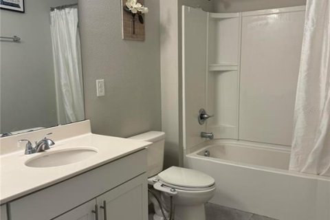 Casa en venta en Davenport, Florida, 4 dormitorios, 215.81 m2 № 2108541 - foto 30