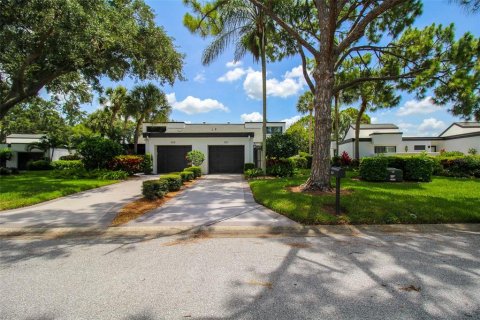 Adosado en alquiler en Sarasota, Florida, 2 dormitorios, 152.92 m2 № 218826 - foto 8