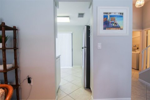 Adosado en alquiler en Sarasota, Florida, 2 dormitorios, 152.92 m2 № 218826 - foto 18