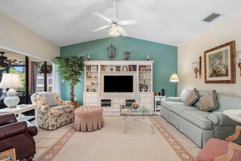 House in Boca Raton, Florida 3 bedrooms, 162.11 sq.m. № 2191762 - photo 6