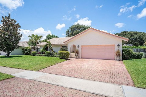 House in Boca Raton, Florida 3 bedrooms, 162.11 sq.m. № 2191762 - photo 3