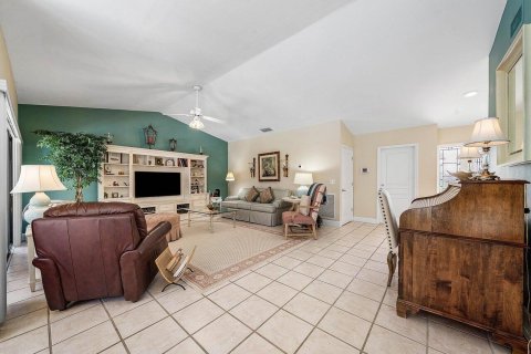 House in Boca Raton, Florida 3 bedrooms, 162.11 sq.m. № 2191762 - photo 9