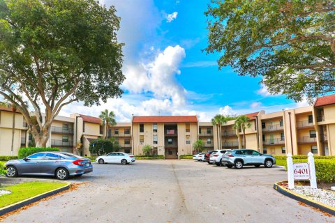 Copropriété à vendre à Tamarac, Floride: 2 chambres, 95.04 m2 № 2183190 - photo 4