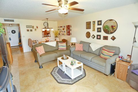 Copropriété à vendre à Tamarac, Floride: 2 chambres, 95.04 m2 № 2183190 - photo 20