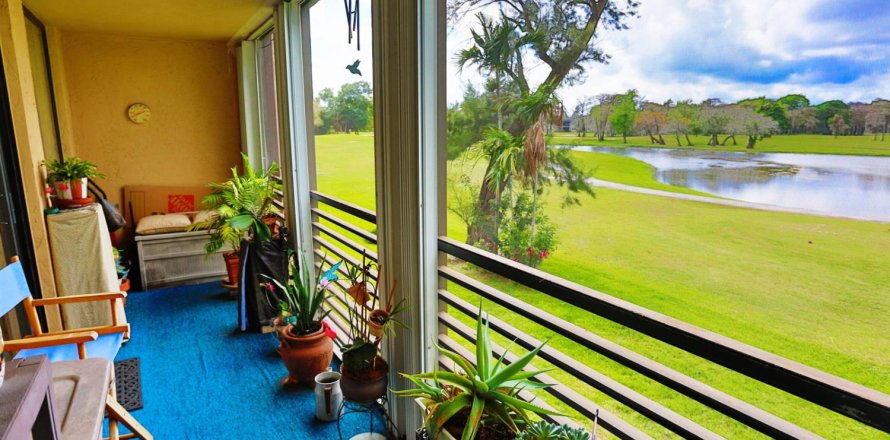 Condo à Tamarac, Floride, 2 chambres № 2183190