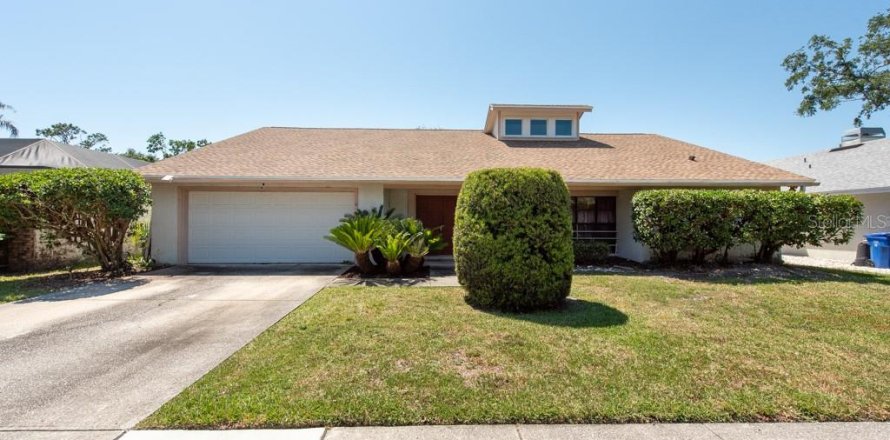 Villa ou maison à Tampa, Floride 4 chambres, 213.86 m2 № 1643384