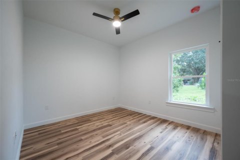 House in Newberry, Florida 3 bedrooms, 115.48 sq.m. № 2431619 - photo 17