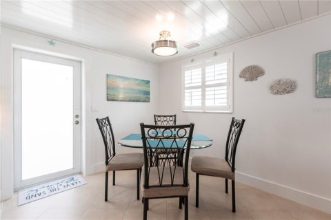 Villa ou maison à louer à Sarasota, Floride: 1 chambre, 67.63 m2 № 2125769 - photo 8
