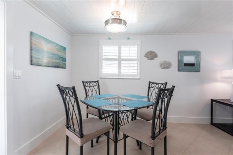 Villa ou maison à louer à Sarasota, Floride: 1 chambre, 67.63 m2 № 2125769 - photo 7