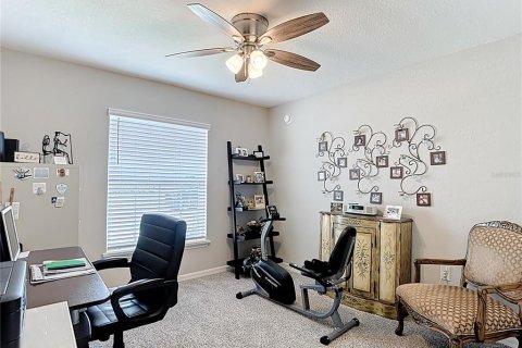 House in Zephyrhills, Florida 4 bedrooms, 186.18 sq.m. № 1879400 - photo 16