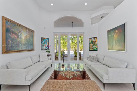 Casa en venta en Palmetto Bay, Florida, 5 dormitorios, 251.58 m2 № 2001478 - foto 7