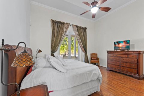 Casa en venta en Palmetto Bay, Florida, 5 dormitorios, 251.58 m2 № 2001478 - foto 27