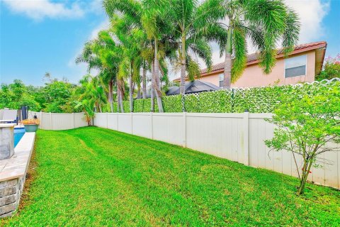 Casa en venta en Pinellas Park, Florida, 4 dormitorios, 231.51 m2 № 1902502 - foto 6