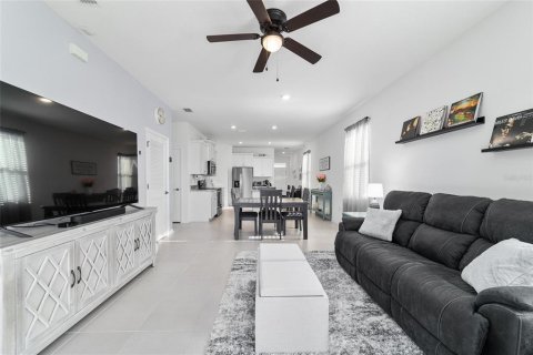House in OCALA PRESERVE in Ocala, Florida 3 bedrooms, 130.62 sq.m. № 1733446 - photo 15