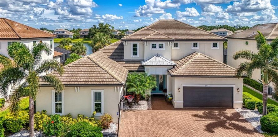 House in Sarasota, Florida 5 bedrooms, 365.29 sq.m. № 1794007