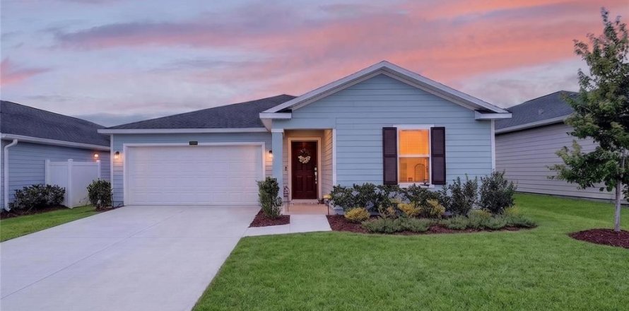 Villa ou maison à Ocala, Floride 3 chambres, 137.68 m2 № 2317361