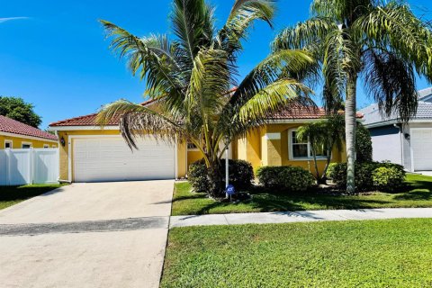 Villa ou maison à Boca Raton, Floride 3 chambres, 142.23 m2 № 2265428