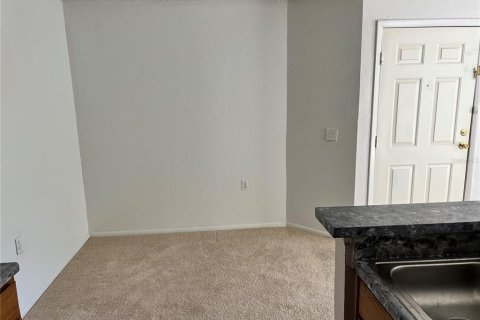 Купить кондоминиум в Киссимми, Флорида 7 комнат, 71.91м2, № 1787870 - фото 2
