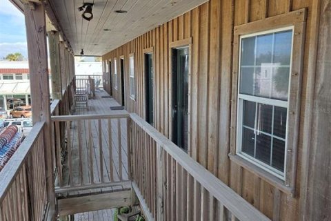 Immobilier commercial à louer à Boca Grande, Floride: 87.7 m2 № 2130819 - photo 5