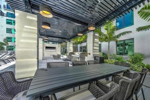 Снять в аренду квартиру в Сарасота, Флорида 10 комнат, 205.5м2, № 1585574 - фото 6