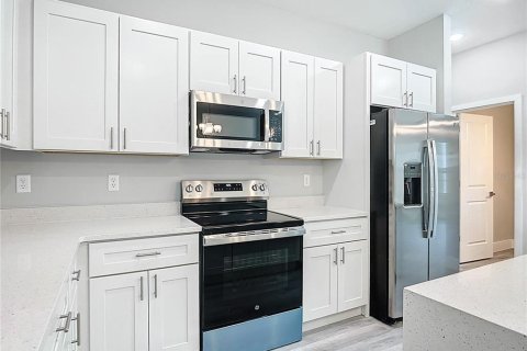Casa en venta en Ocala, Florida, 4 dormitorios, 155.98 m2 № 1679139 - foto 15