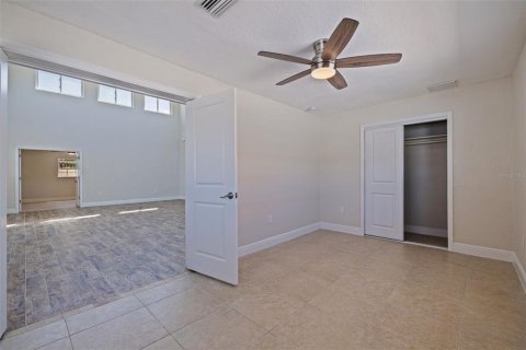House in Saint Pete Beach, Florida 4 bedrooms, 197.32 sq.m. № 1642940 - photo 21