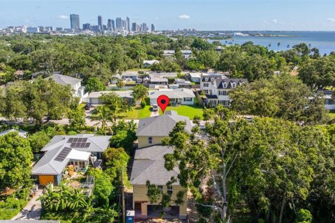 Casa en venta en Saint Petersburg, Florida, 6 dormitorios, 333.43 m2 № 1841455 - foto 21