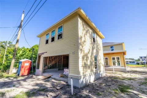 Casa en venta en Saint Petersburg, Florida, 6 dormitorios, 333.43 m2 № 1841455 - foto 12