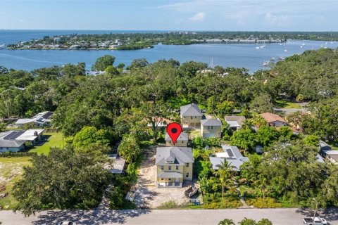 Casa en venta en Saint Petersburg, Florida, 6 dormitorios, 333.43 m2 № 1841455 - foto 17