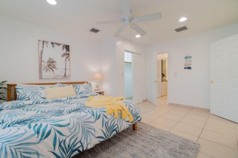House in West Palm Beach, Florida 6 bedrooms, 233.46 sq.m. № 2169741 - photo 26