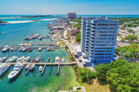 Condo in Destin, Florida, 3 bedrooms  № 559469 - photo 1