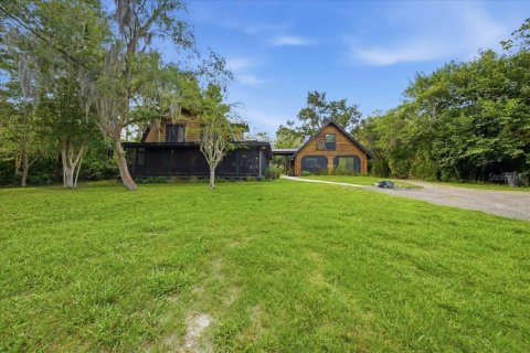 House in Deltona, Florida 6 bedrooms, 275.18 sq.m. № 2209802 - photo 8