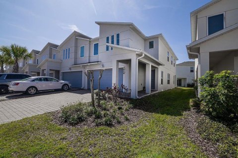 Adosado en venta en Kissimmee, Florida, 4 dormitorios, 189.06 m2 № 1765907 - foto 10