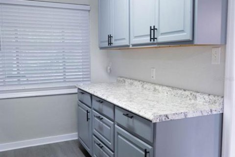 Casa en venta en Saint Petersburg, Florida, 3 dormitorios, 91.97 m2 № 2109748 - foto 4