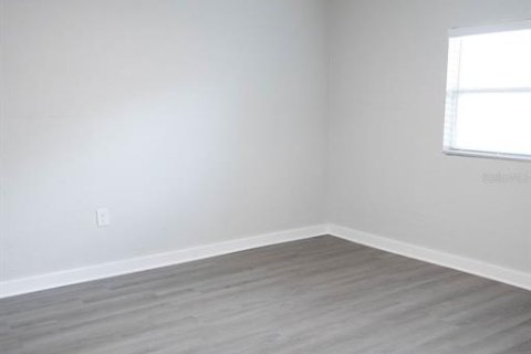 Casa en venta en Saint Petersburg, Florida, 3 dormitorios, 91.97 m2 № 2109748 - foto 10