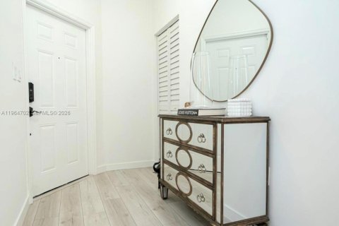 Condominio en alquiler en Doral, Florida, 3 dormitorios, 124.02 m2 № 2026439 - foto 11