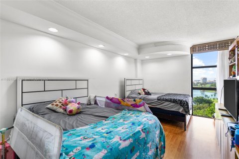 Condominio en venta en Aventura, Florida, 2 dormitorios, 144.93 m2 № 1689122 - foto 13