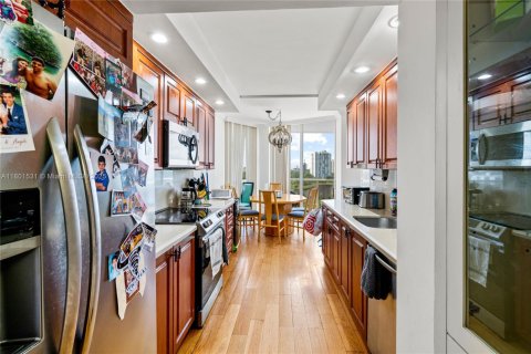 Condominio en venta en Aventura, Florida, 2 dormitorios, 144.93 m2 № 1689122 - foto 20