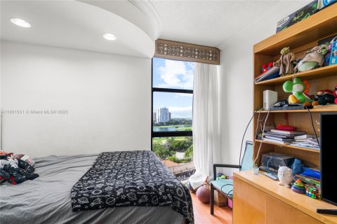 Condominio en venta en Aventura, Florida, 2 dormitorios, 144.93 m2 № 1689122 - foto 14
