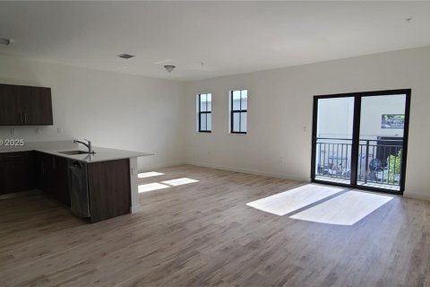 Copropriété à louer à Miami, Floride: 3 chambres № 1871920 - photo 4
