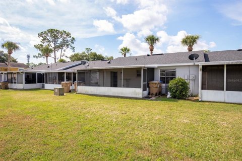 Casa en venta en Kissimmee, Florida, 2 dormitorios, 92.16 m2 № 1822513 - foto 23