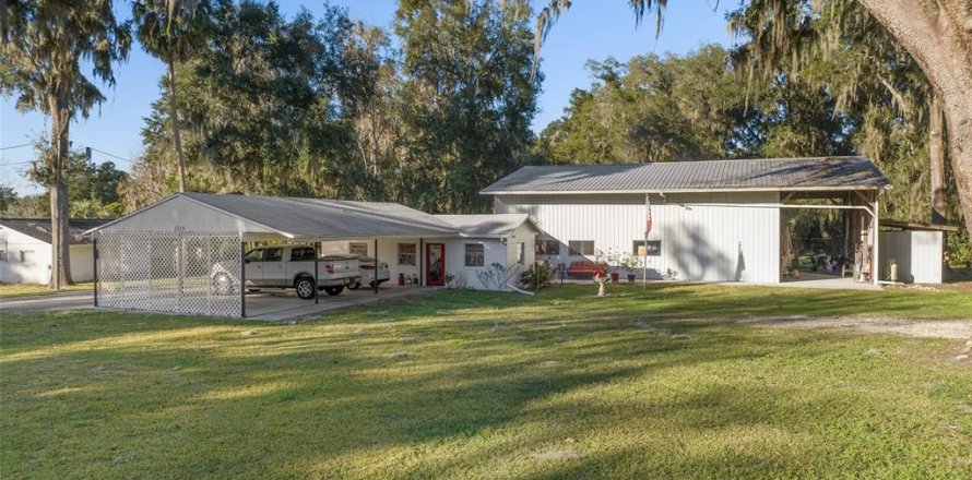 House in Belleview, Florida 1 bedroom, 74.32 sq.m. № 917421