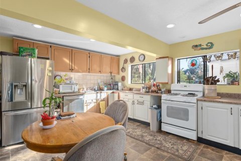 House in Belleview, Florida 1 bedroom, 74.32 sq.m. № 917421 - photo 2