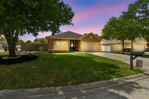 Villa ou maison à vendre à Davenport, Floride: 3 chambres, 132.57 m2 № 2148602 - photo 2