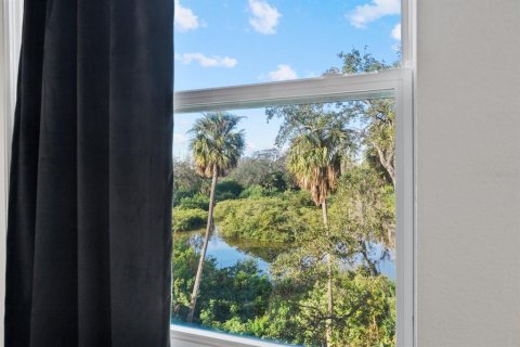 Touwnhouse à vendre à Tampa, Floride: 4 chambres, 192.96 m2 № 2099899 - photo 24