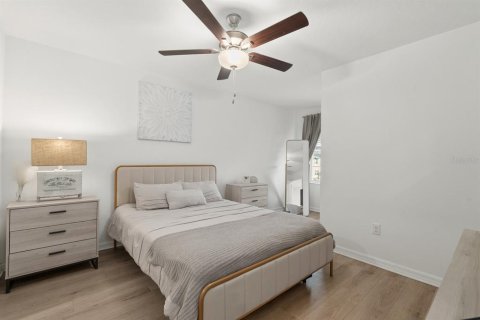 Touwnhouse à vendre à Tampa, Floride: 4 chambres, 192.96 m2 № 2099899 - photo 29