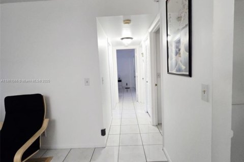 Condominio en alquiler en West Palm Beach, Florida, 2 dormitorios, 102.75 m2 № 1890264 - foto 20